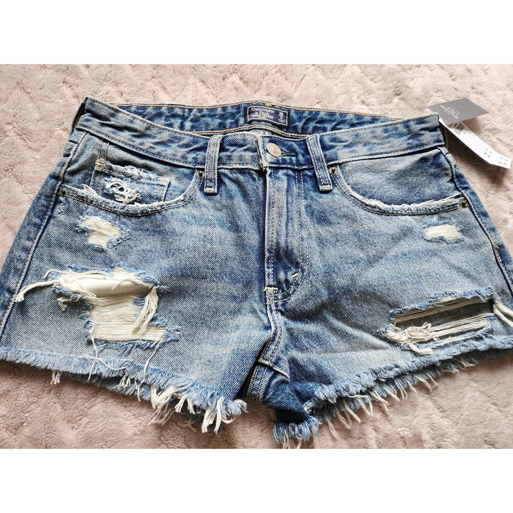 Abercrombie & Fitch Harper Low Rise Distressed Denim Shorts Size 26 / 2 NEW